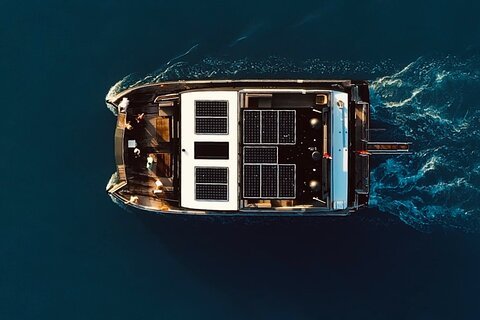 Luxury Yacht Brise2