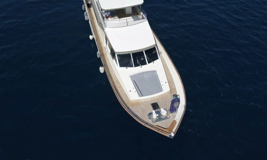 Luxury Motoryacht – 1 c