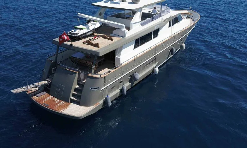 Luxury Motoryacht – 1 d