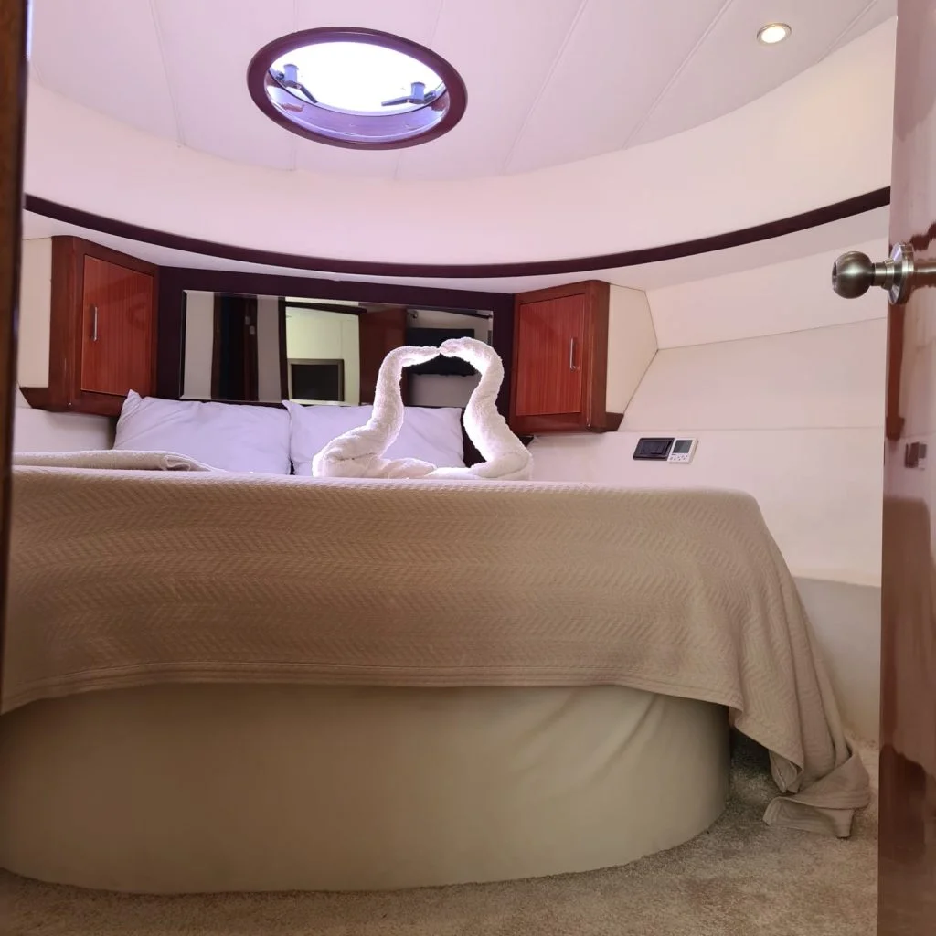 Luxury Motoryacht – 3 bn