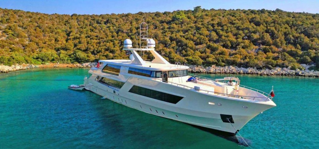 Luxury Motoryacht – 7 b