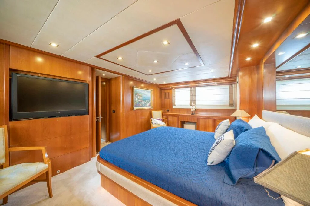 Luxury Motoryacht – 8 fffffff
