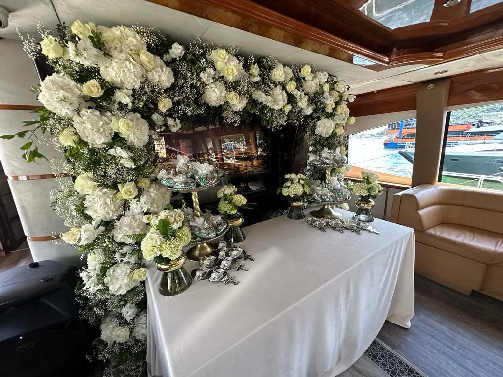 Luxury Motoryacht – 9a