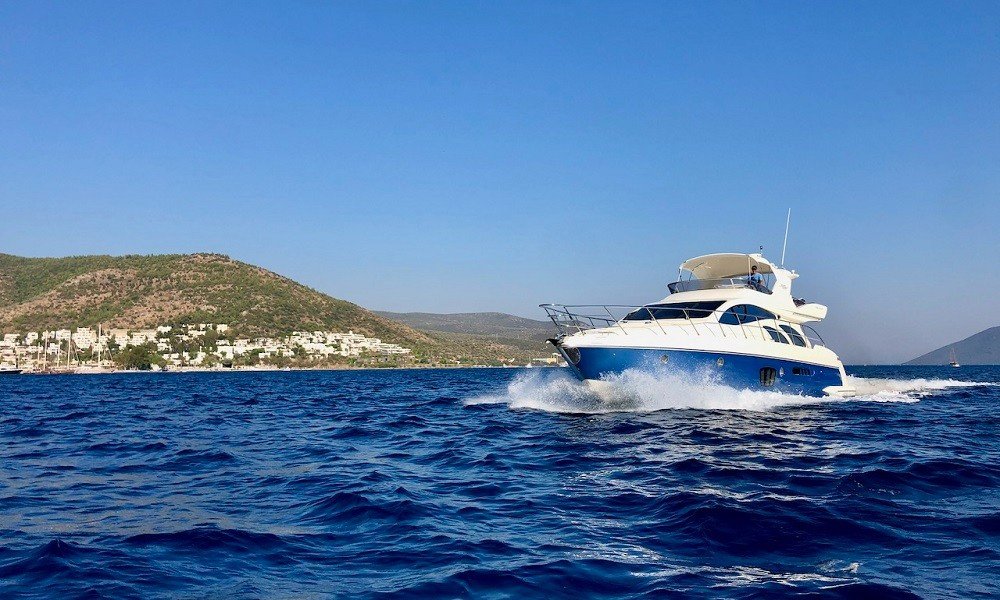 Lux Yacht EVOLUTION (10)