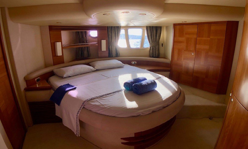 Lux Yacht EVOLUTION (18)