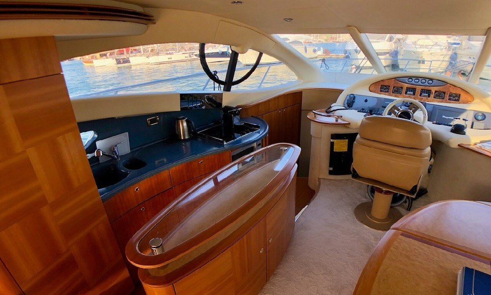 Lux Yacht EVOLUTION (20)