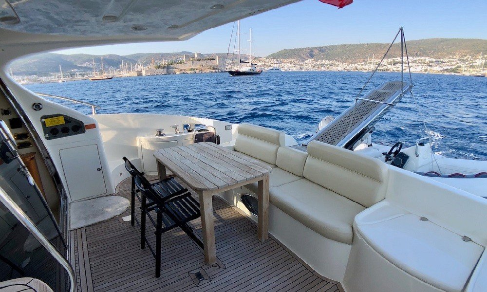 Lux Yacht EVOLUTION (6)