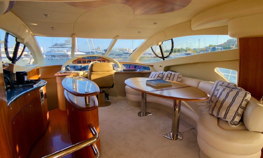 Lux Yacht EVOLUTION (9)