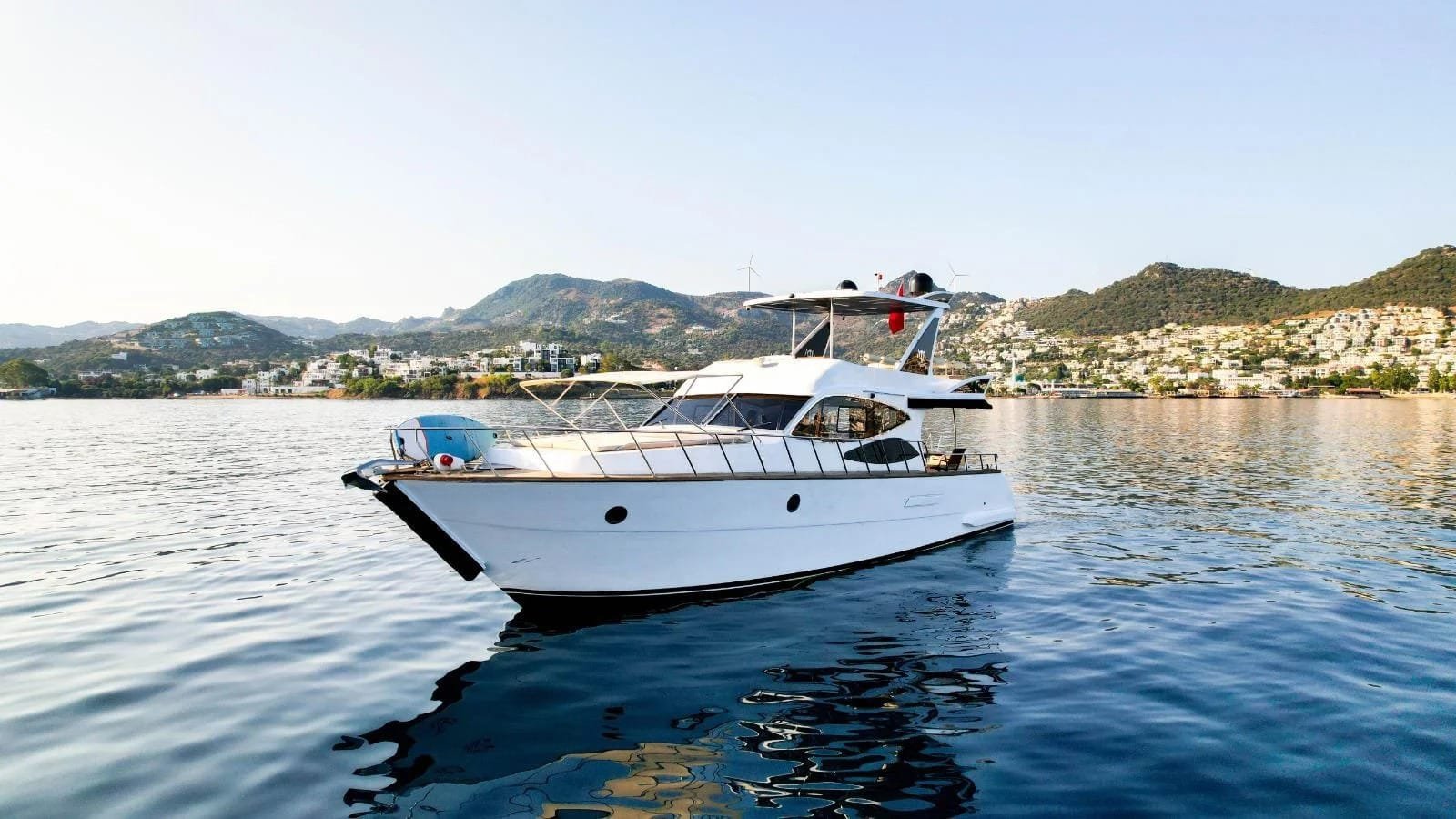 Lux Yacht Pearl (11)