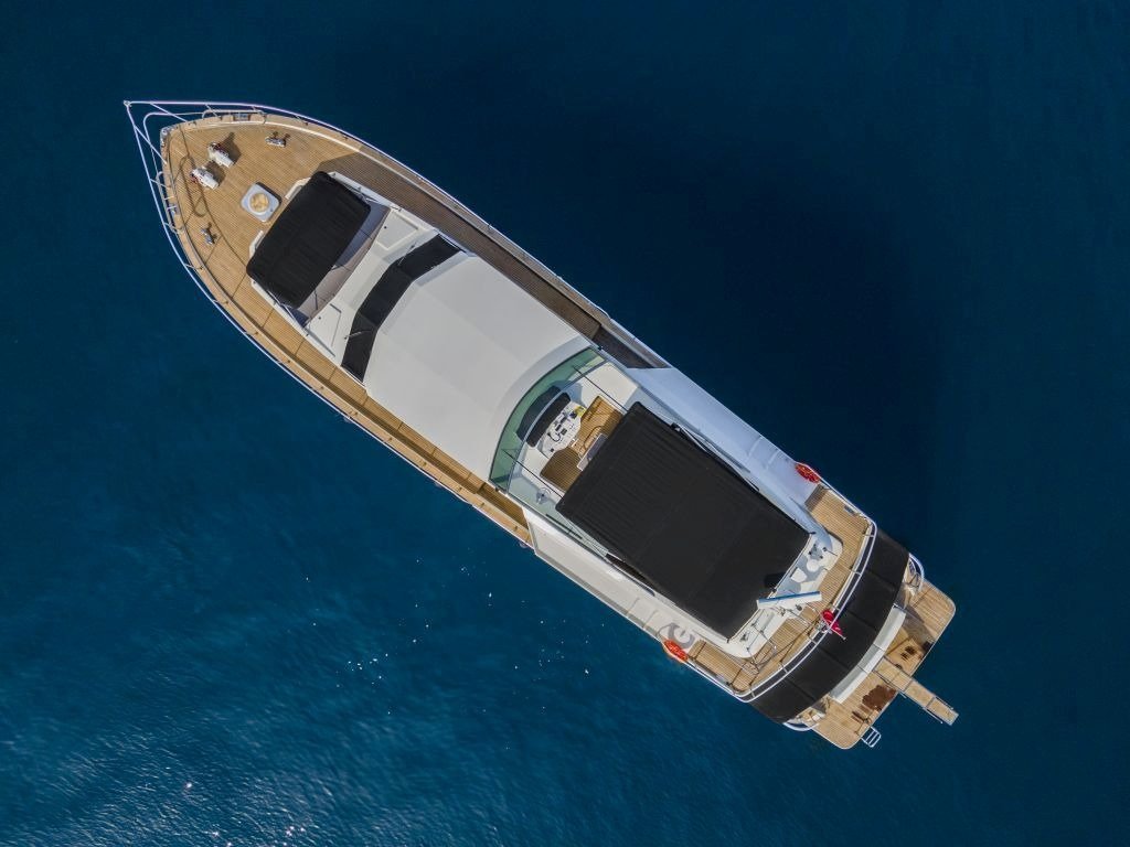 Ultra Lux yacht 11 (2)