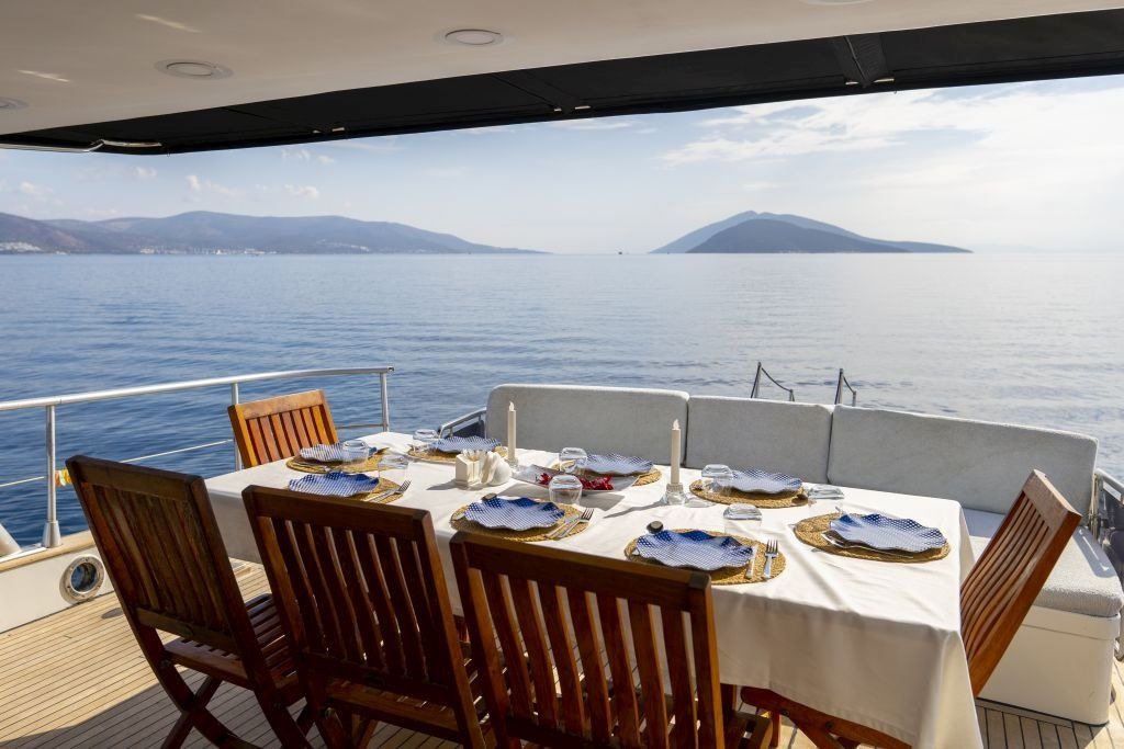 Ultra Lux yacht 11 (20)