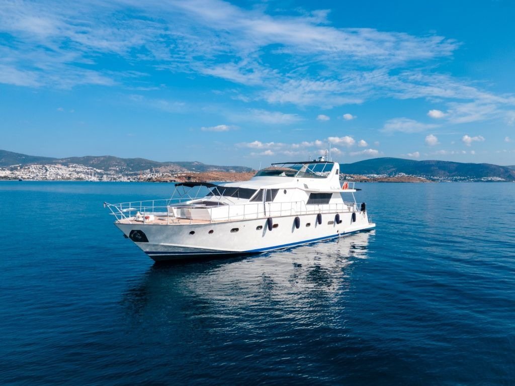 Ultra Lux yacht 11 (4)
