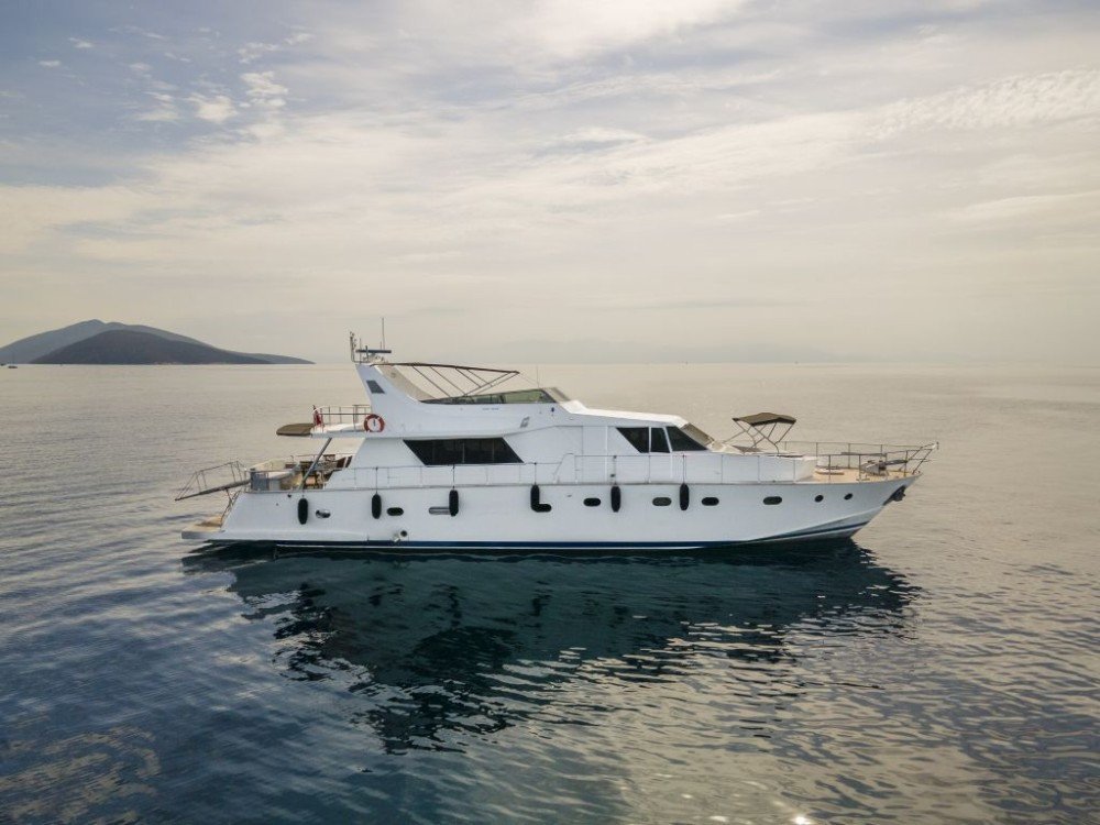 Ultra Lux yacht 11 (5)
