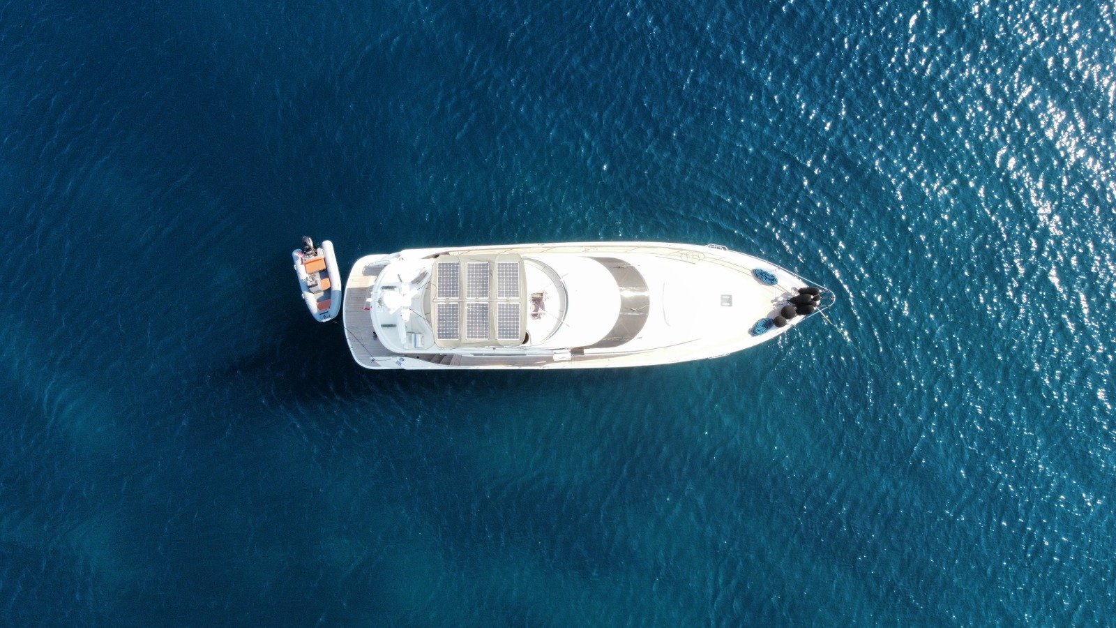 motoryacht Ghost (1)