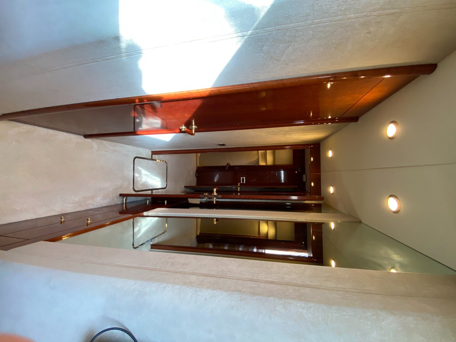 motoryacht Ghost (25)
